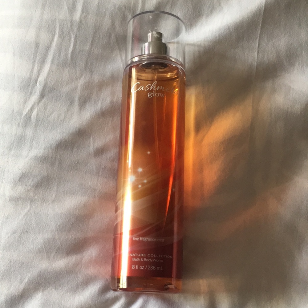 Bath and Body Works Fragrance Mist: Cashmere Glow